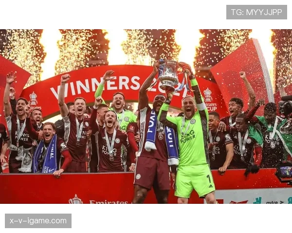 维拉强势冲击英超冠军，状态回暖引发广泛关注