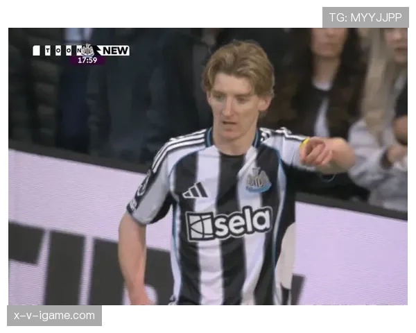 切尔西防线磨合仍不稳定,球队整体表现面临阶段性考验 切尔西防线磨合仍不稳定,球队整体表现面临阶段性考验